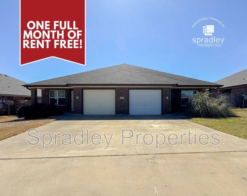 Townhouse for rent at 619B Karey Dr, Temple, TX 76502
