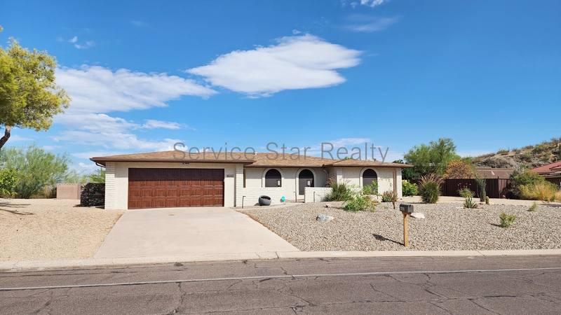 House for rent at 16065 N Boulder Dr, Fountain Hills, AZ 85268