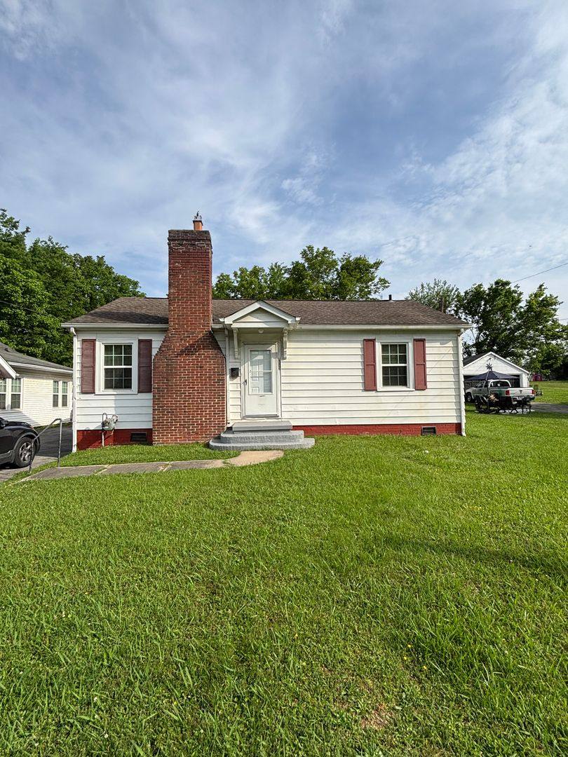 House for rent at 4113 Alma Ave, Knoxville, TN 37914