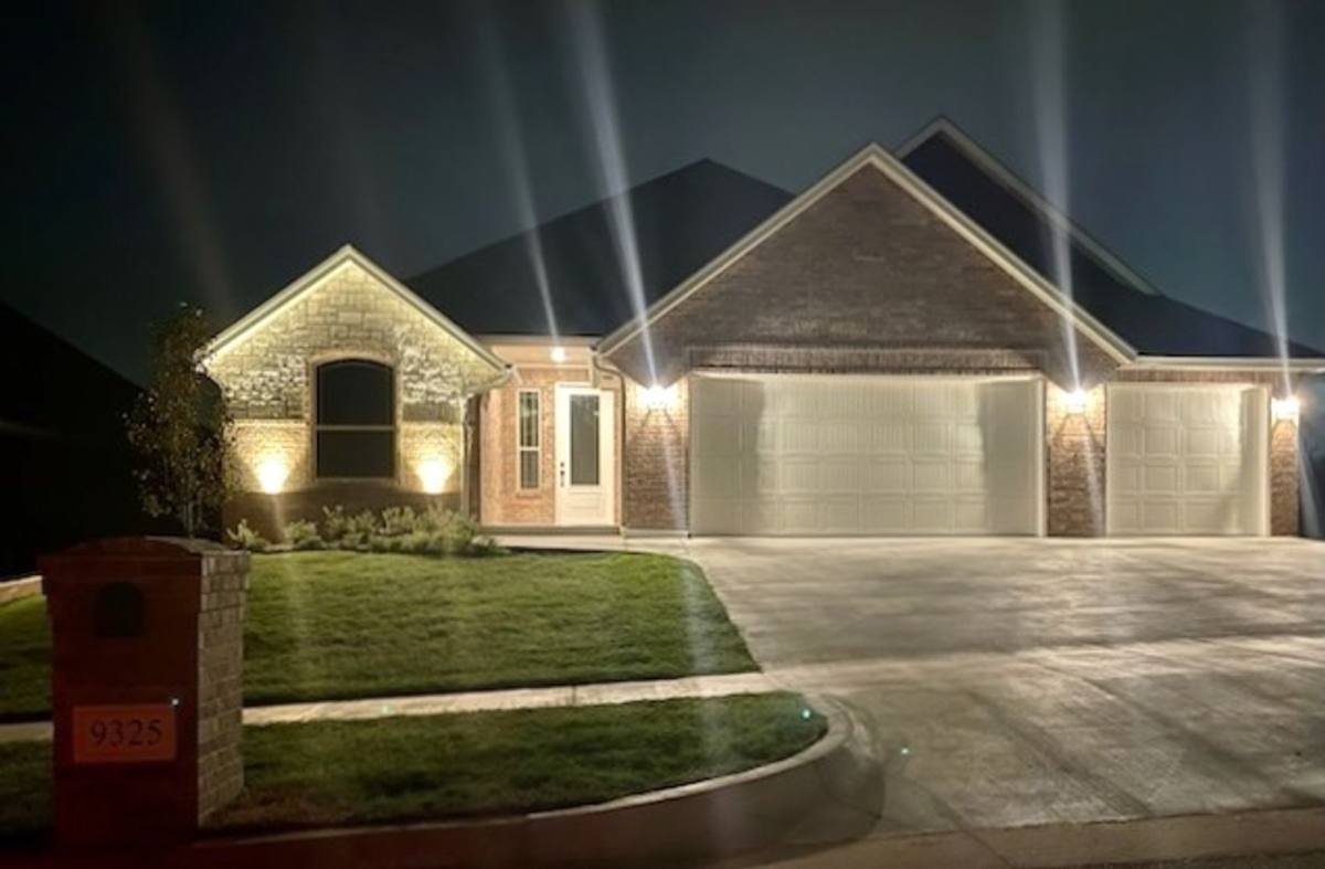 House for rent at 9325 SW 44th Terrace, Oklahoma City, OK 73179