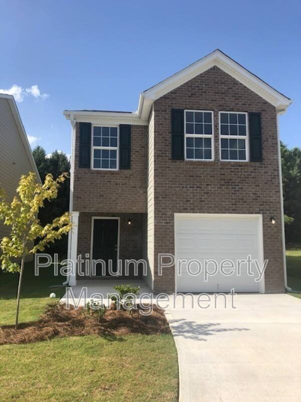 Townhouse for rent at 2048 Reavis Bluff, Conyers, GA 30012
