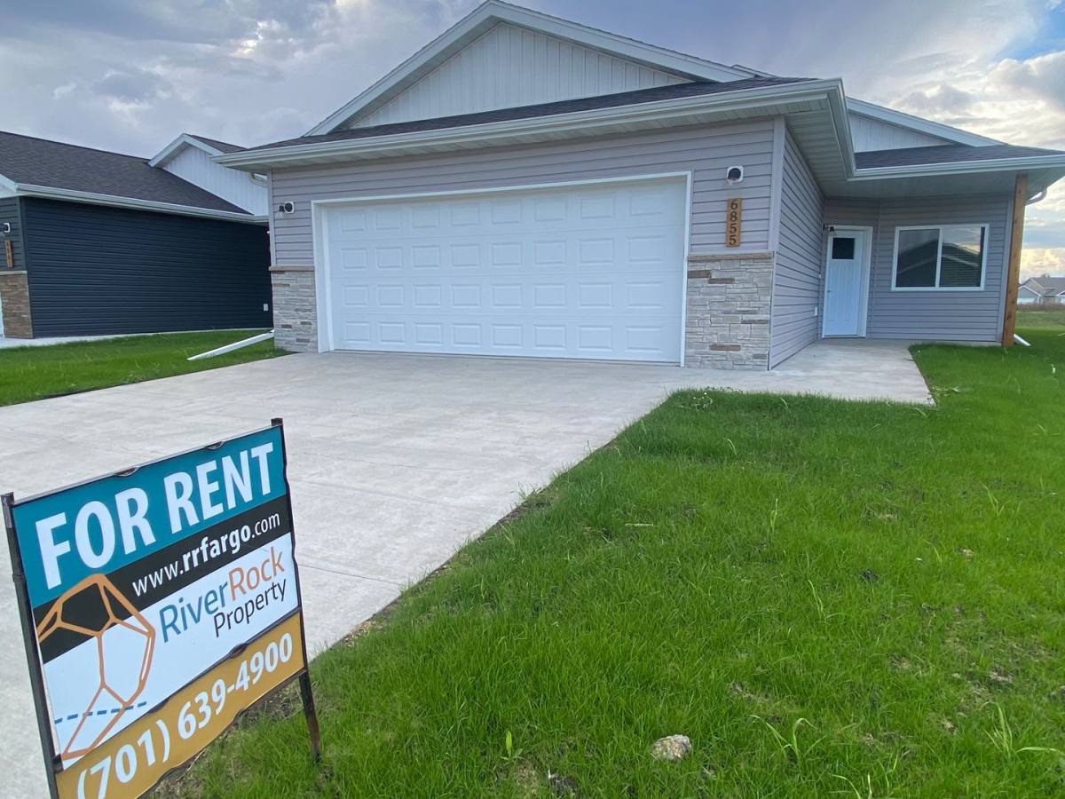 House for rent at 6855 67th St S, Horace, ND 58047