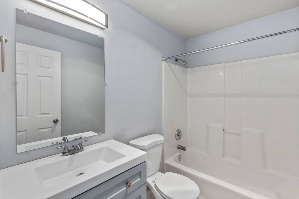 Apartment for rent at 401 N Ash St, Centralia, WA 98531
