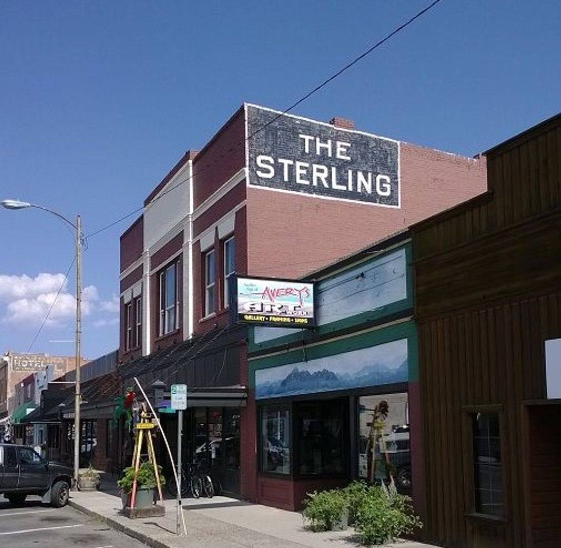 219 S Main St, Livingston, MT 59047