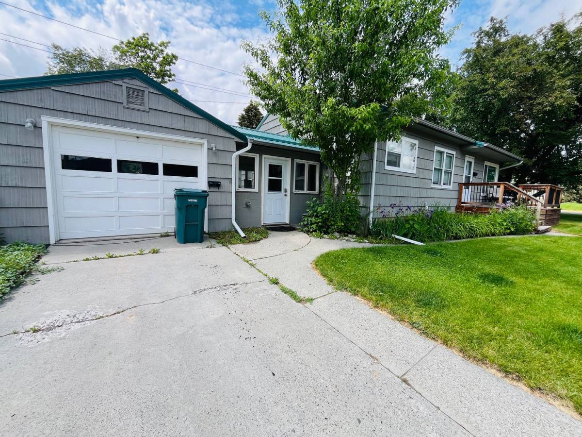 Apartment for rent at 1820 6th St W, Billings, MT 59102