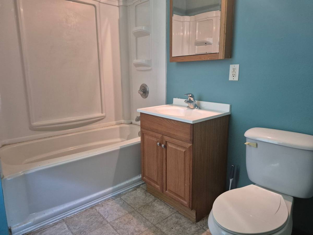 Apartment for rent at 421 State Ave, Owatonna, MN 55060