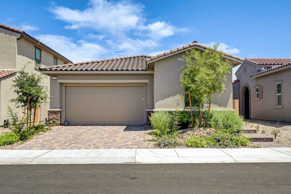 House for rent at 8840 Trotternish Ridge Dr, Las Vegas, NV 89166