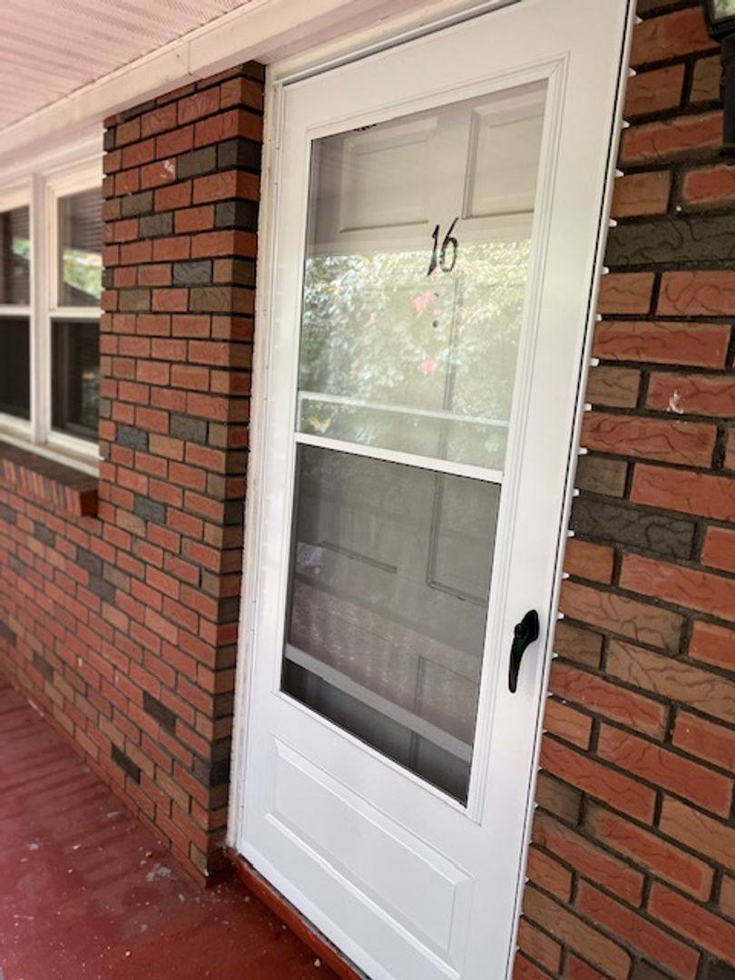 Apartment for rent at 438 Springfield St, Agawam, MA 01001