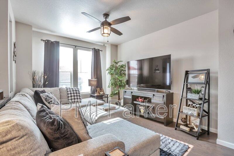 Townhouse for rent at 11574 Dewey St, Parker, CO 80138