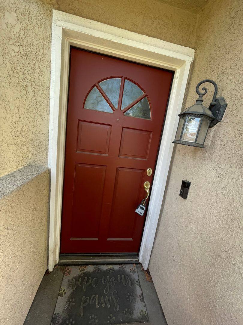 Townhouse for rent at 48 Greenmoor, Irvine, CA 92614