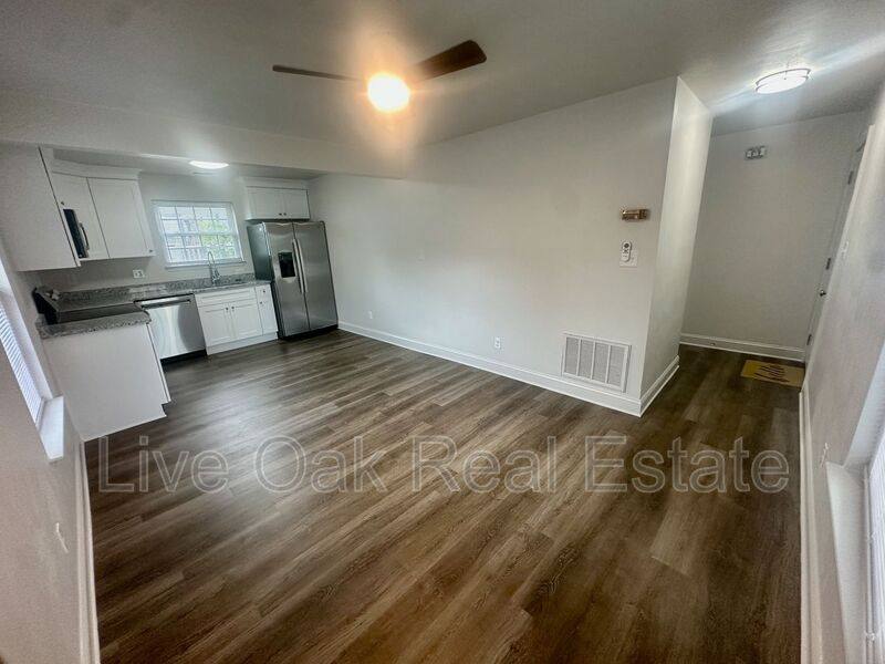 Apartment for rent at 1606 Parks Ave, Virginia Beach, VA 23451
