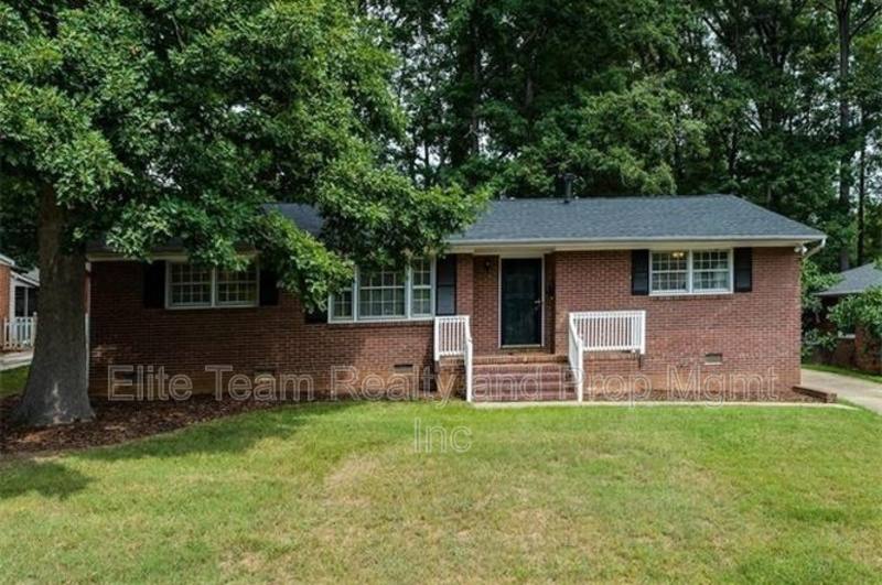House for rent at 513 Webster Place, Charlotte, NC 28209