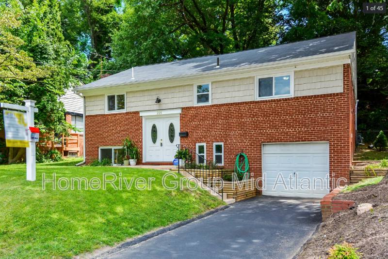 House for rent at 206 Wayne Ave, Silver Spring, MD 20910