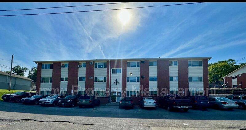 Apartment for rent at 5725 S 14-22, Omaha, NE 68107