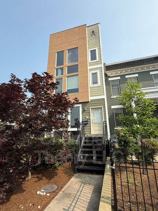 Condo for rent at 471-B Luray Place NW, Washington, DC 20010