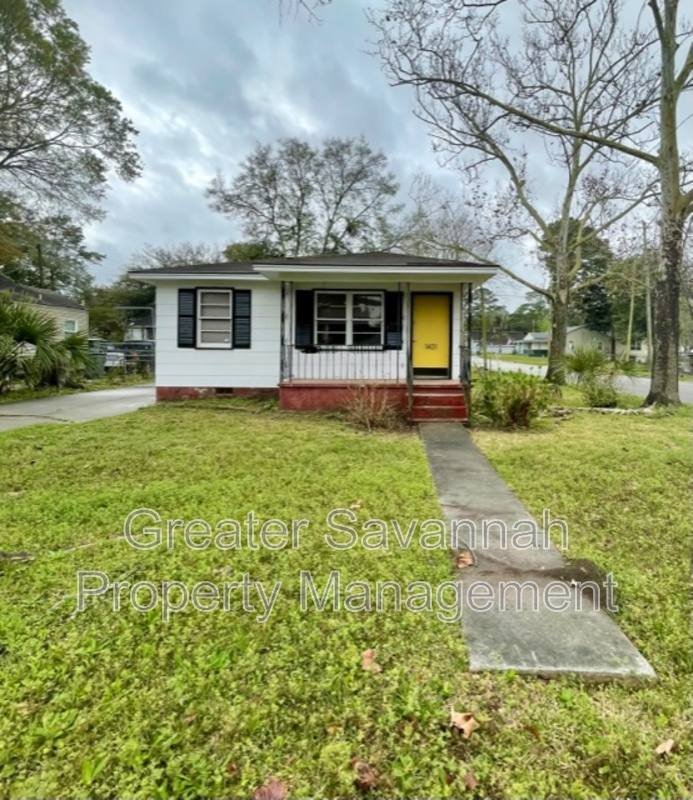 House for rent at 1401 E 33rd St, Savannah, GA 31404