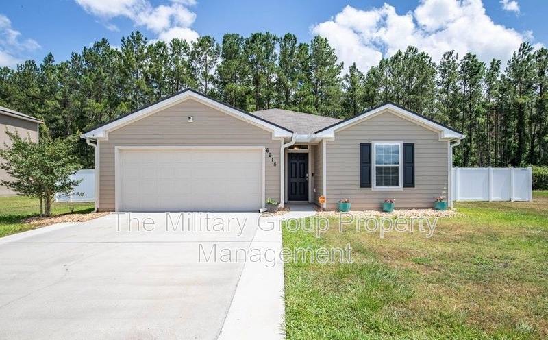 House for rent at 6914 Sandle Dr, Jacksonville, FL 32219
