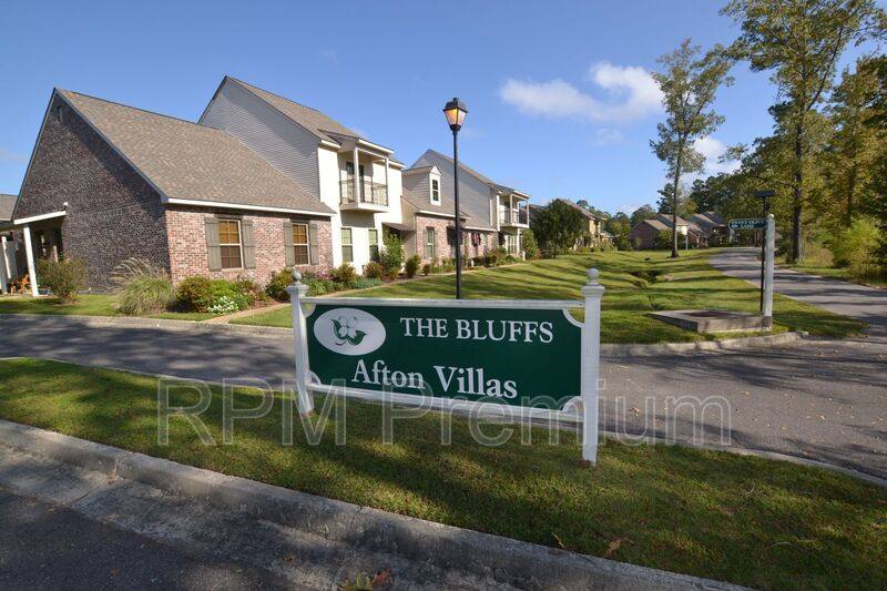 Townhouse for rent at 5776 Sweet Olive Lane, Saint Francisville, LA 70775