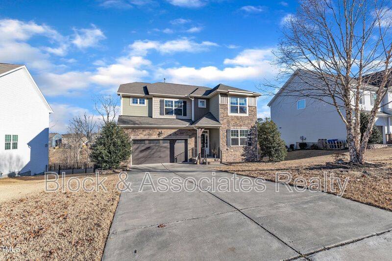 House for rent at 664 Long Melford Dr, Rolesville, NC 27571