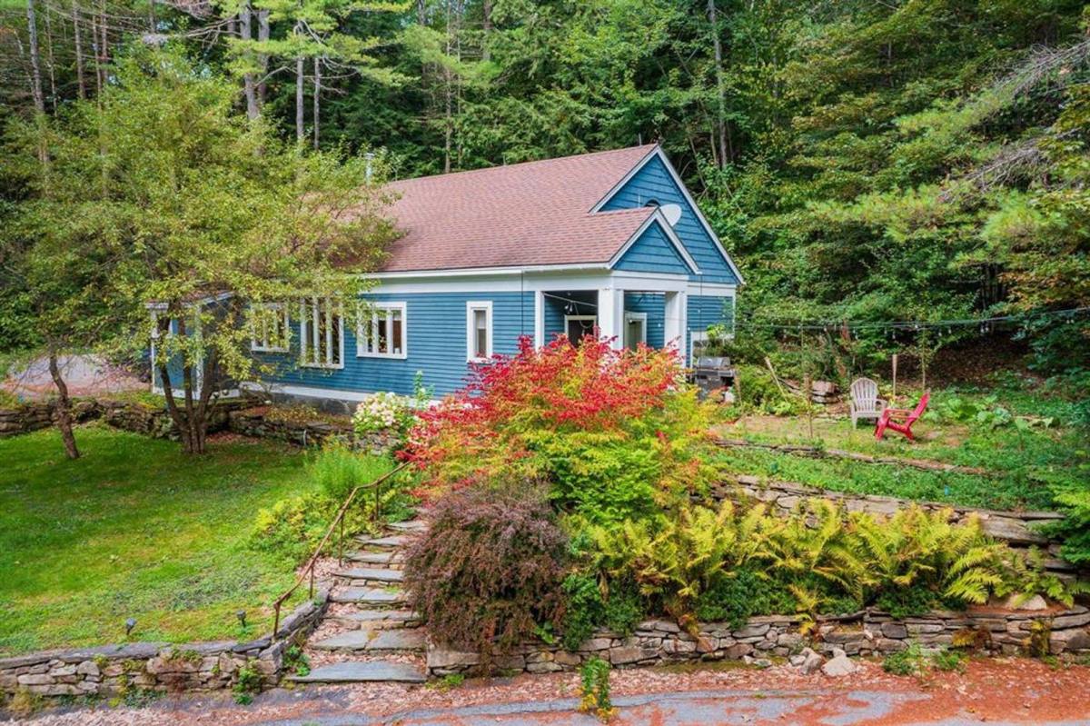 Apartment for rent at 1490 & 1494 Beaver Meadow Rd, Norwich, VT 05055