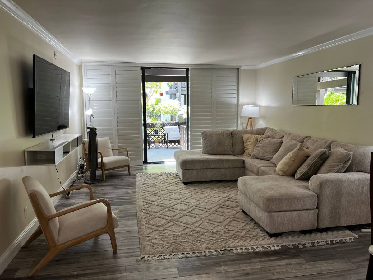 House for rent at 7742 Redlands St, Playa Del Rey, CA 90293