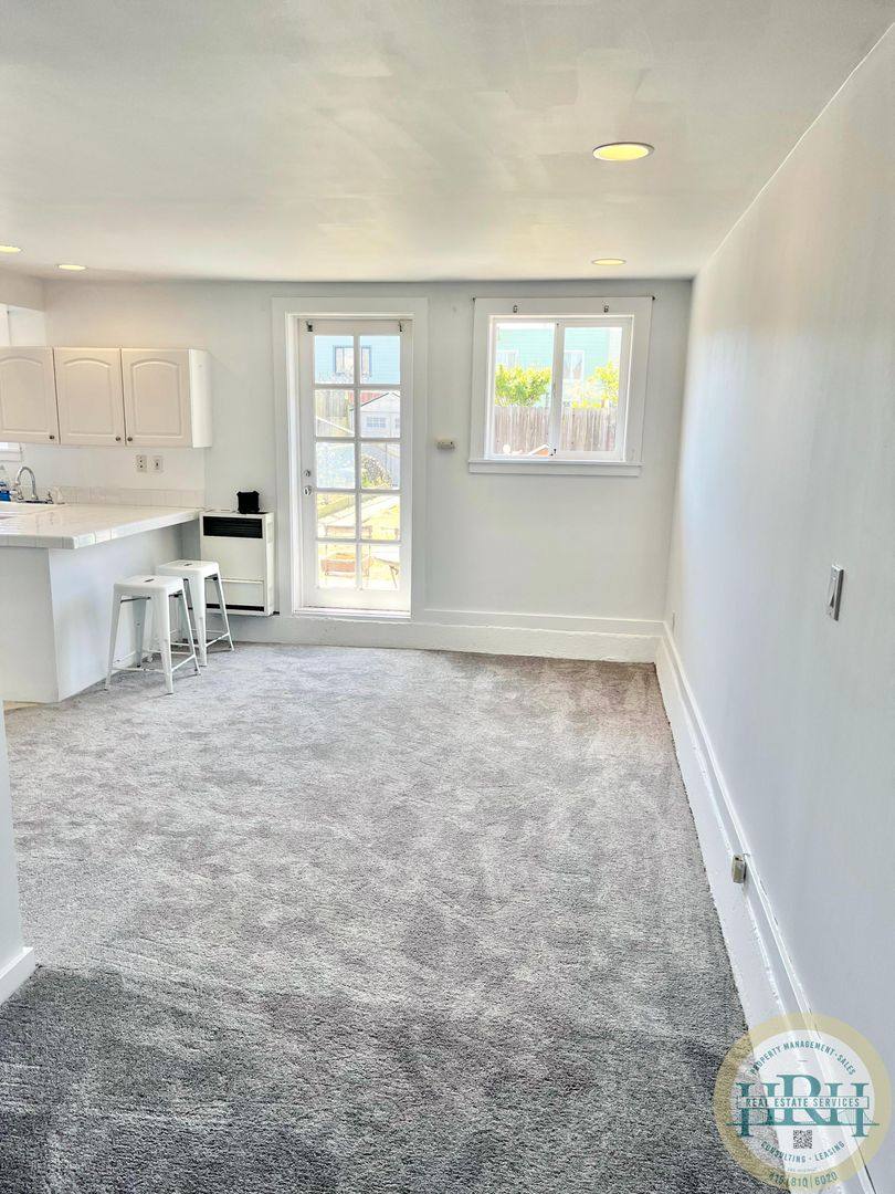Apartment for rent at 2443 41st Ave, San Francisco, CA 94116