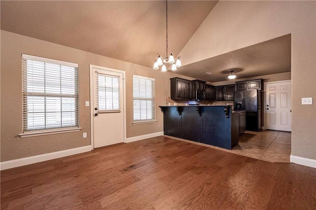 House for rent at 3912 SW Ridgepointe Ave, Bentonville, AR 72712