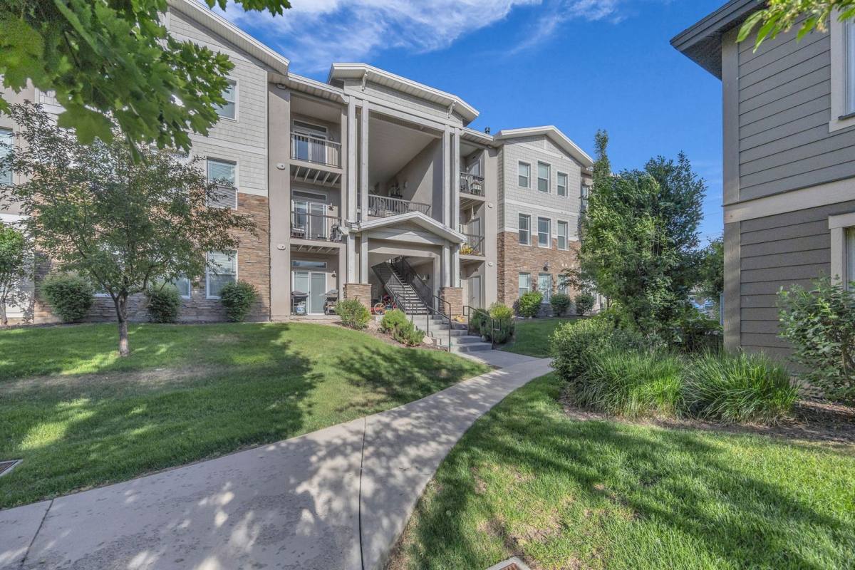 Condo for rent at 1059 S 500 E, Heber City, UT 84032