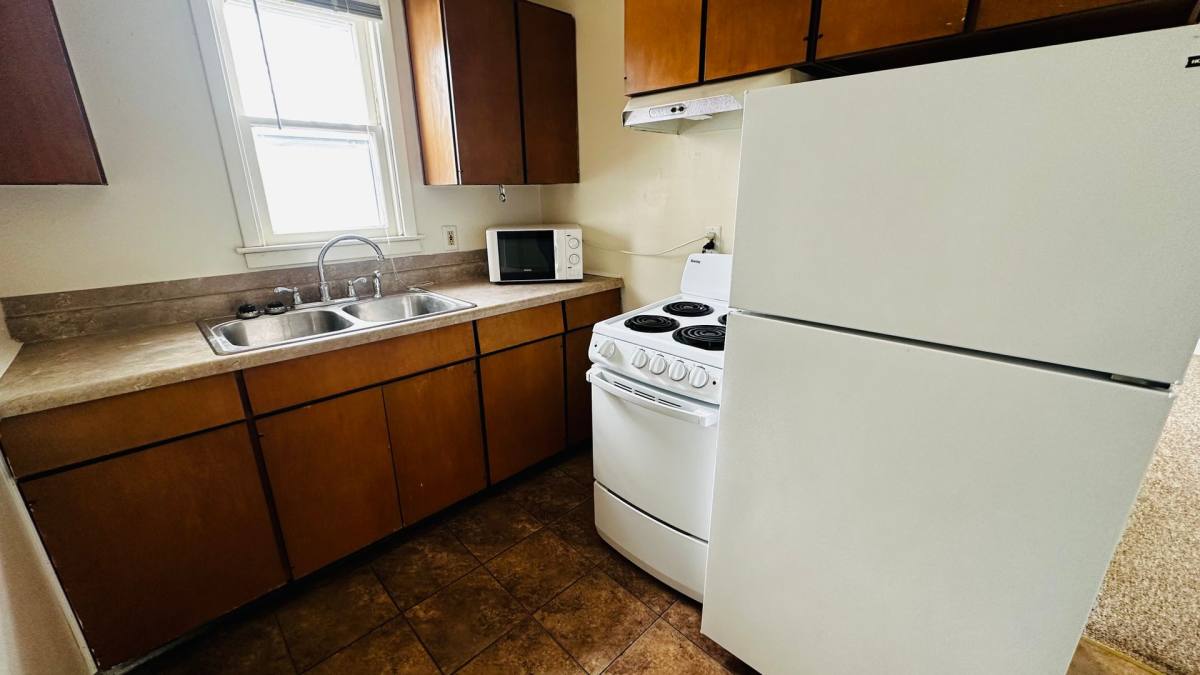 Apartment for rent at 1305 N State St, Aberdeen, SD 57401
