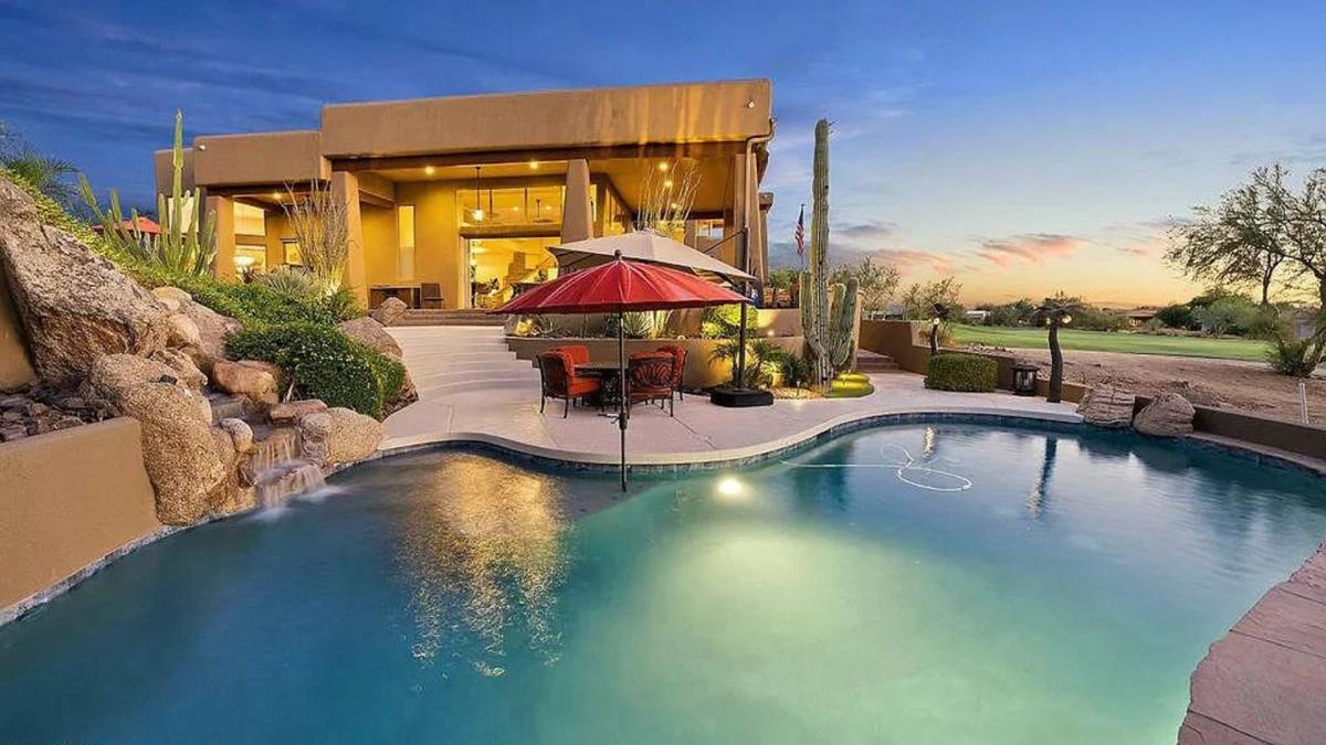 House for rent at 12494 N 116th St, Scottsdale, AZ 85259