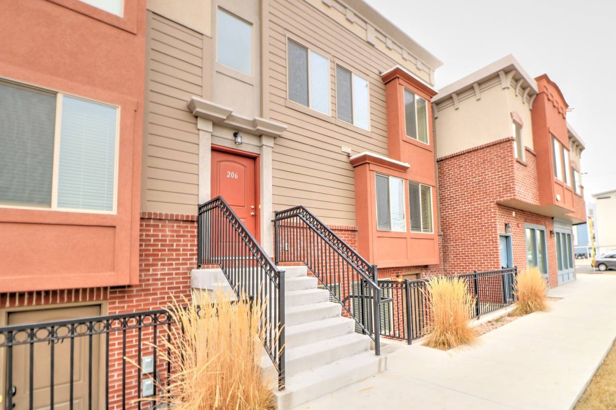 Apartment for rent at 491 S Freedom Blvd, Provo, UT 84606