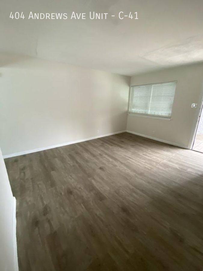 Apartment for rent at 404 Andrews Ave #C-41, Dallas, TX 75211