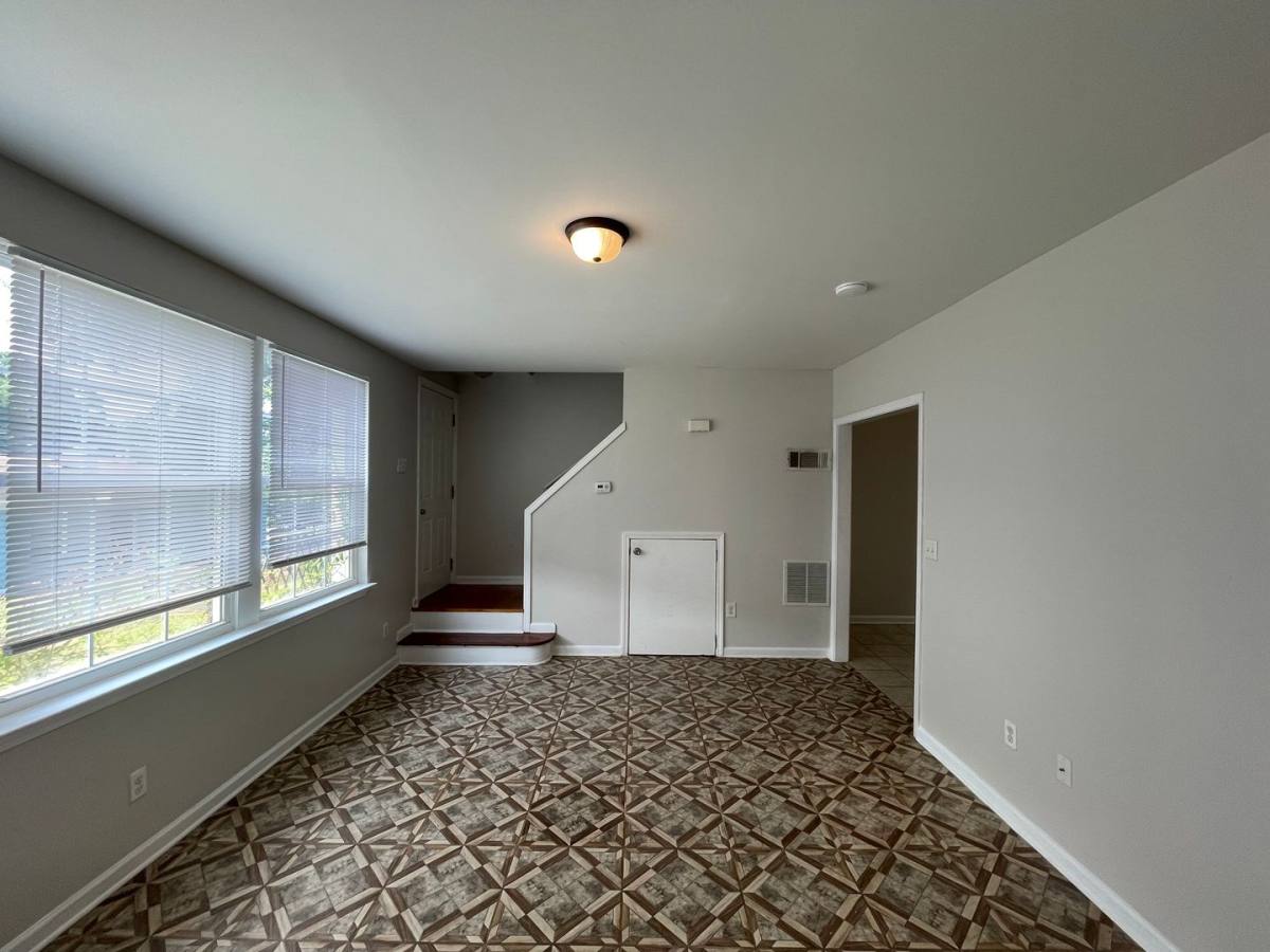 Townhouse for rent at 833 N Ave #A3, Macon, GA 31211