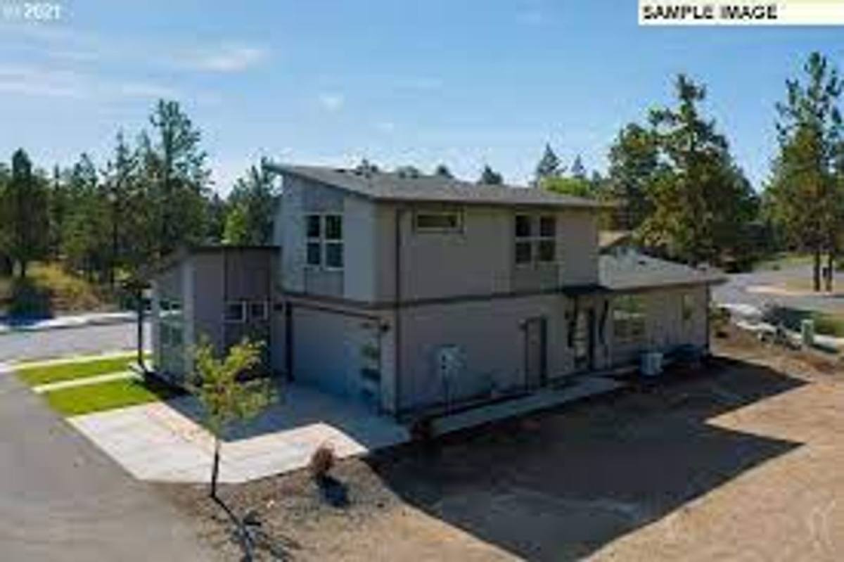 House for rent at 16497 Carter Court, La Pine, OR 97739