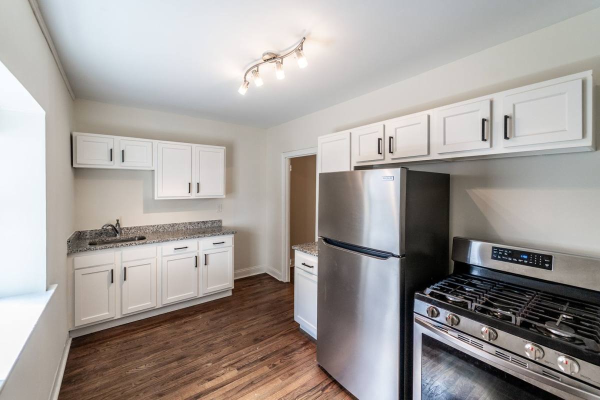 Apartment for rent at 1922 Hopkins Ave, Cincinnati, OH 45212