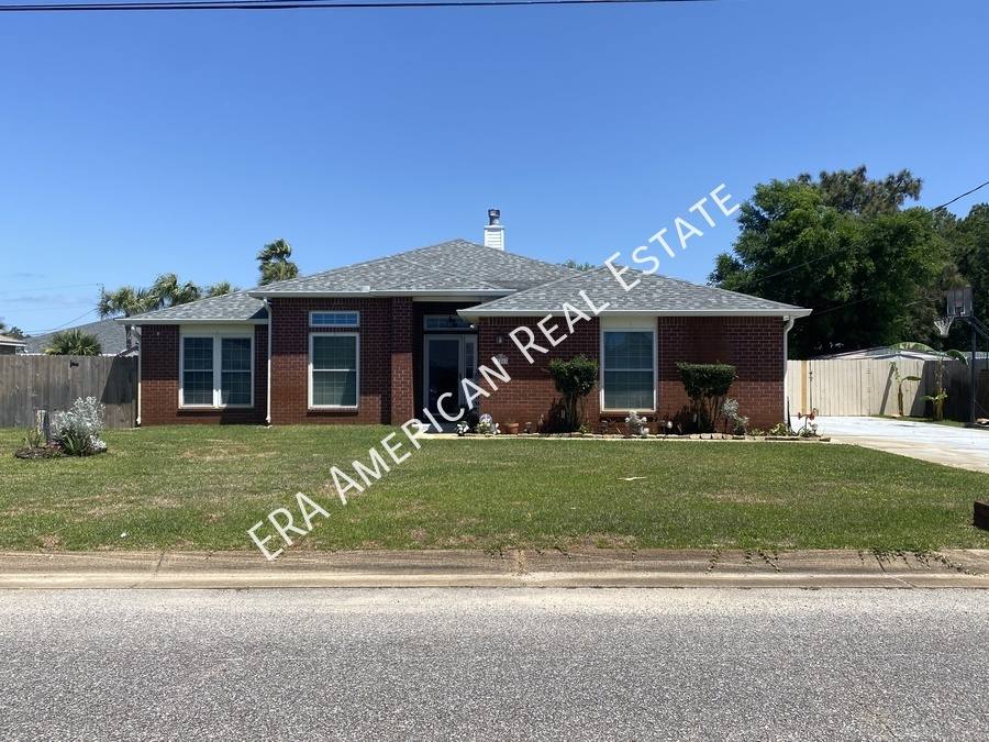 House for rent at 7226 Zoe Circle, Navarre, FL 32566
