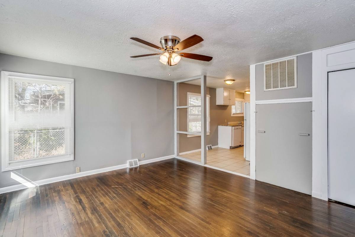 House for rent at 2730 S SE Dr, Wichita, KS 67216