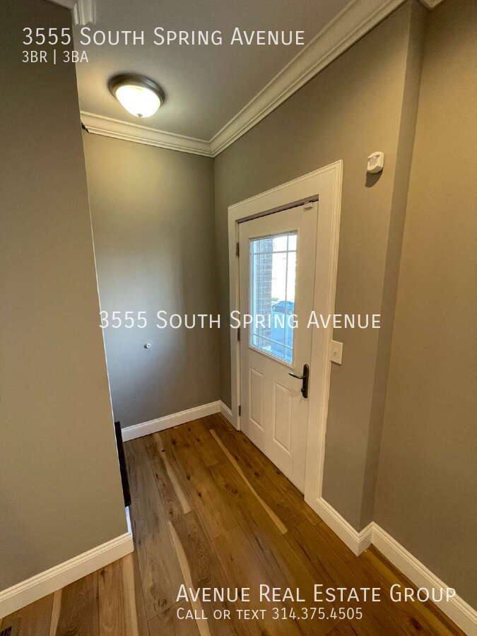 House for rent at 3555 S Spring Ave #1, Saint Louis, MO 63116