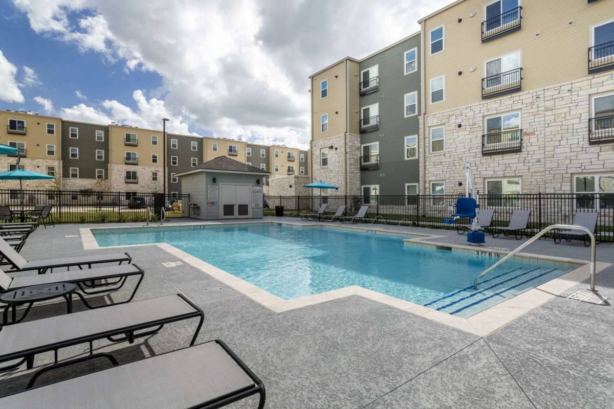 Apartment for rent at 9200 Cameron Rd #B7-21, Austin, TX 78754