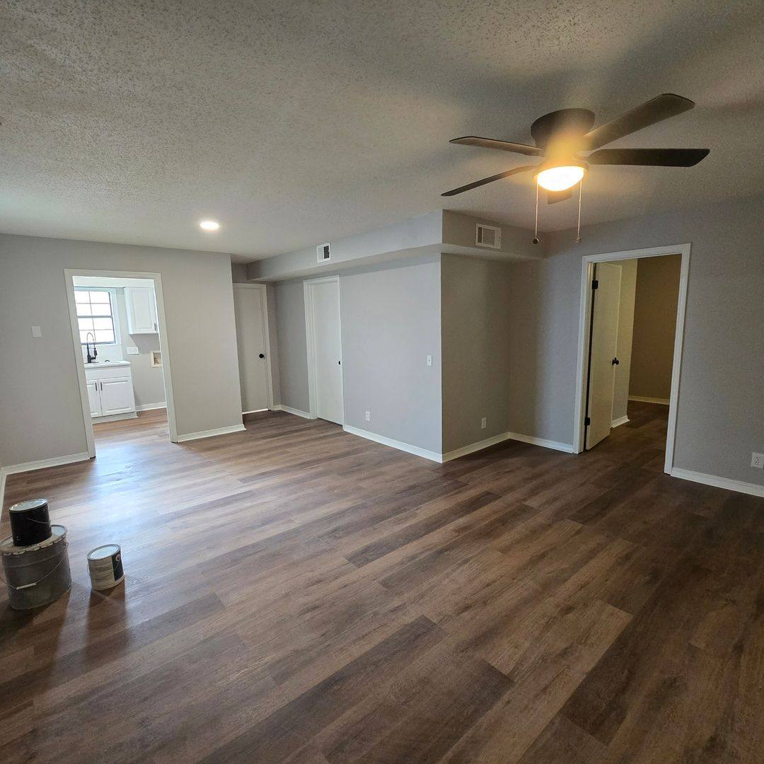 Townhouse for rent at 635 N Conway St, Heber Springs, AR 72543