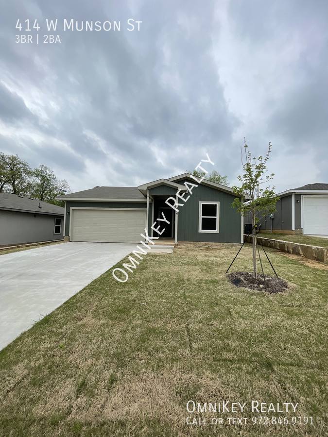House for rent at 414 W Munson St, Denison, TX 75020