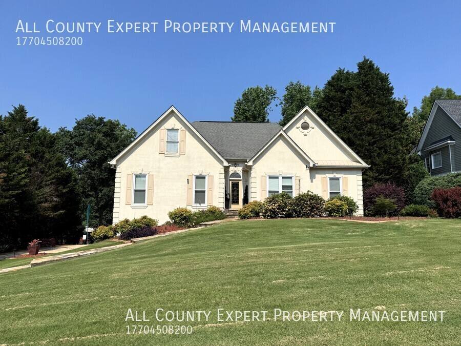 Apartment for rent at 5760 Charleston Lane, Cumming, GA 30041
