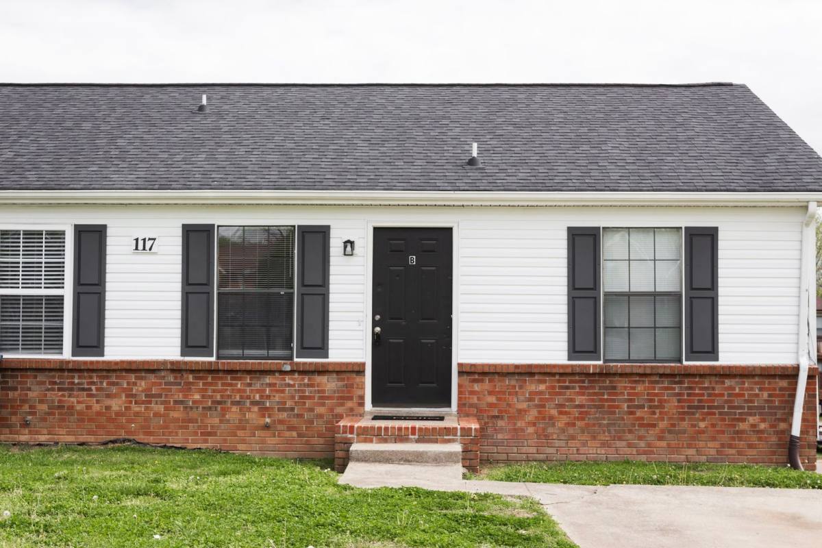 Apartment for rent at 117 Bennett Dr, Clarksville, TN 37042