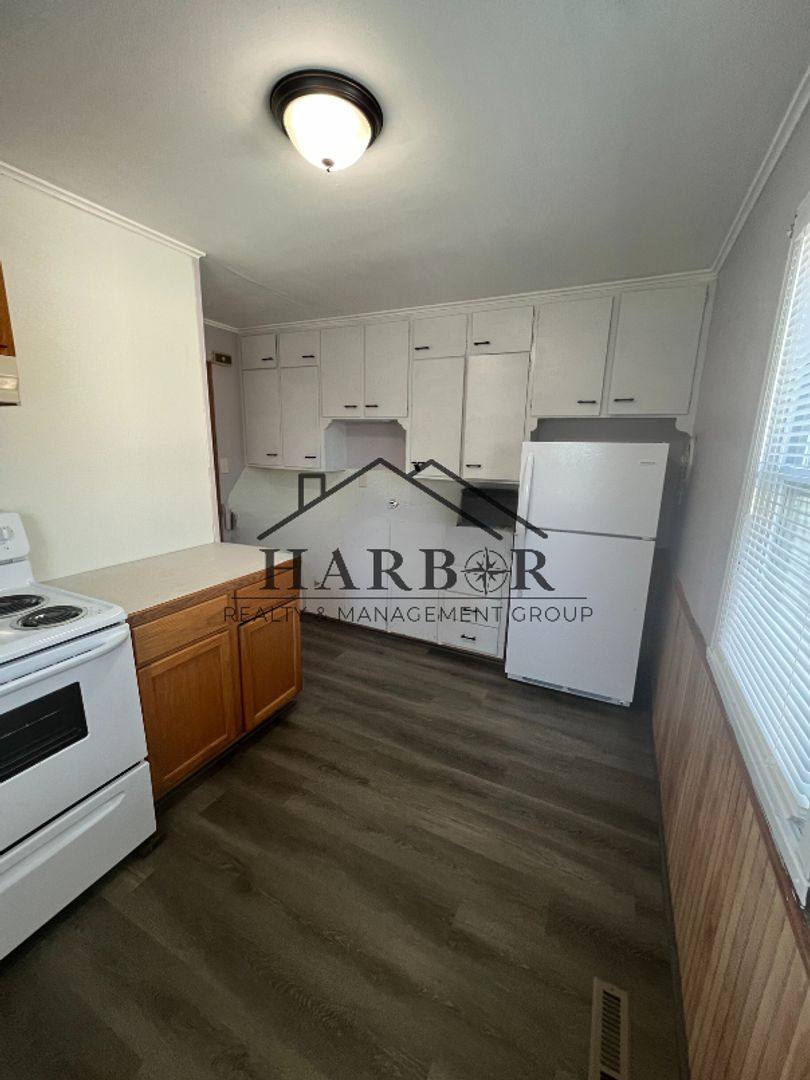 Apartment for rent at 1300 2nd Ave SW, Austin, MN 55912