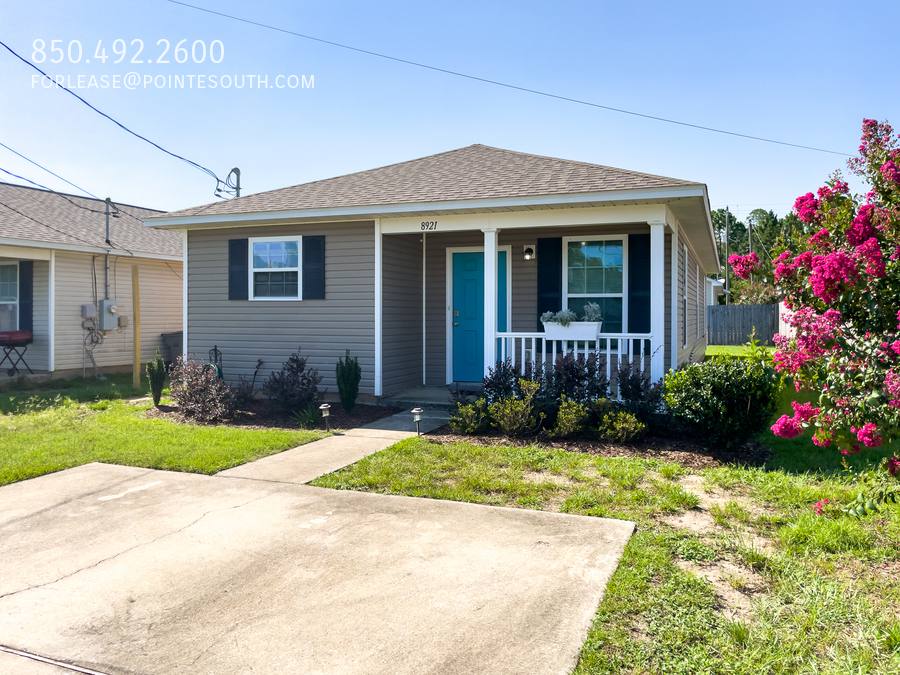House for rent at 8921 Camshire Circle, Pensacola, FL 32507