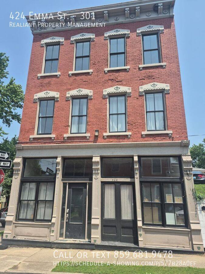 Apartment for rent at 424 Emma St #301, Covington, KY 41011