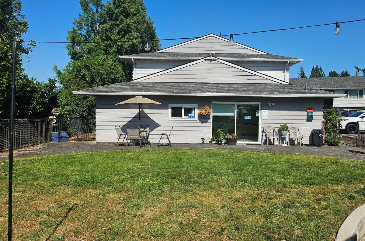 Apartment for rent at 4535 SW Luradel St #B, Portland, OR 97219