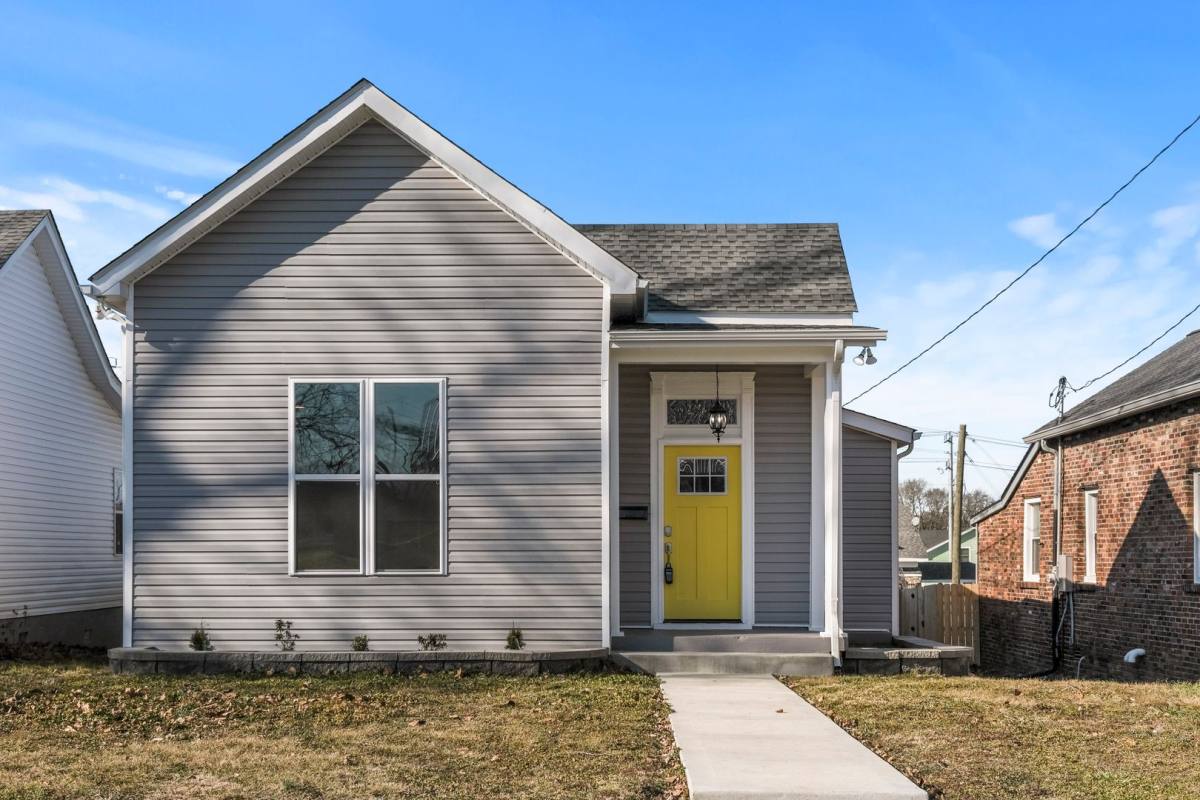 House for rent at 1612 Knowles St, Nashville, TN 37208