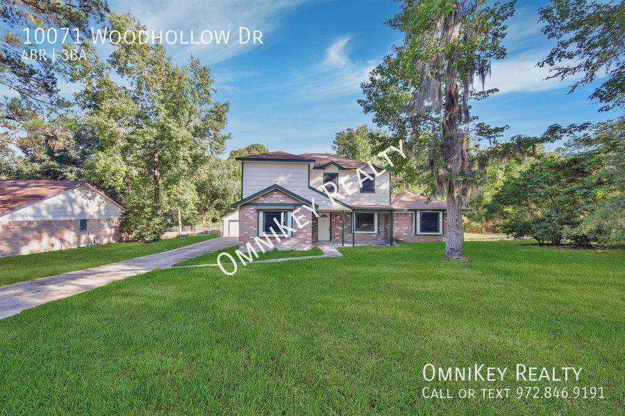 House for rent at 10071 Woodhollow Dr, Conroe, TX 77385