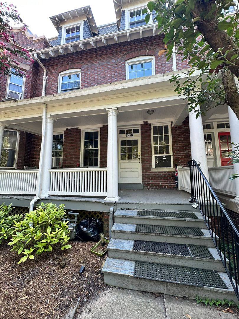 Condo for rent at 1748 Lamont St NW, Washington, DC 20010